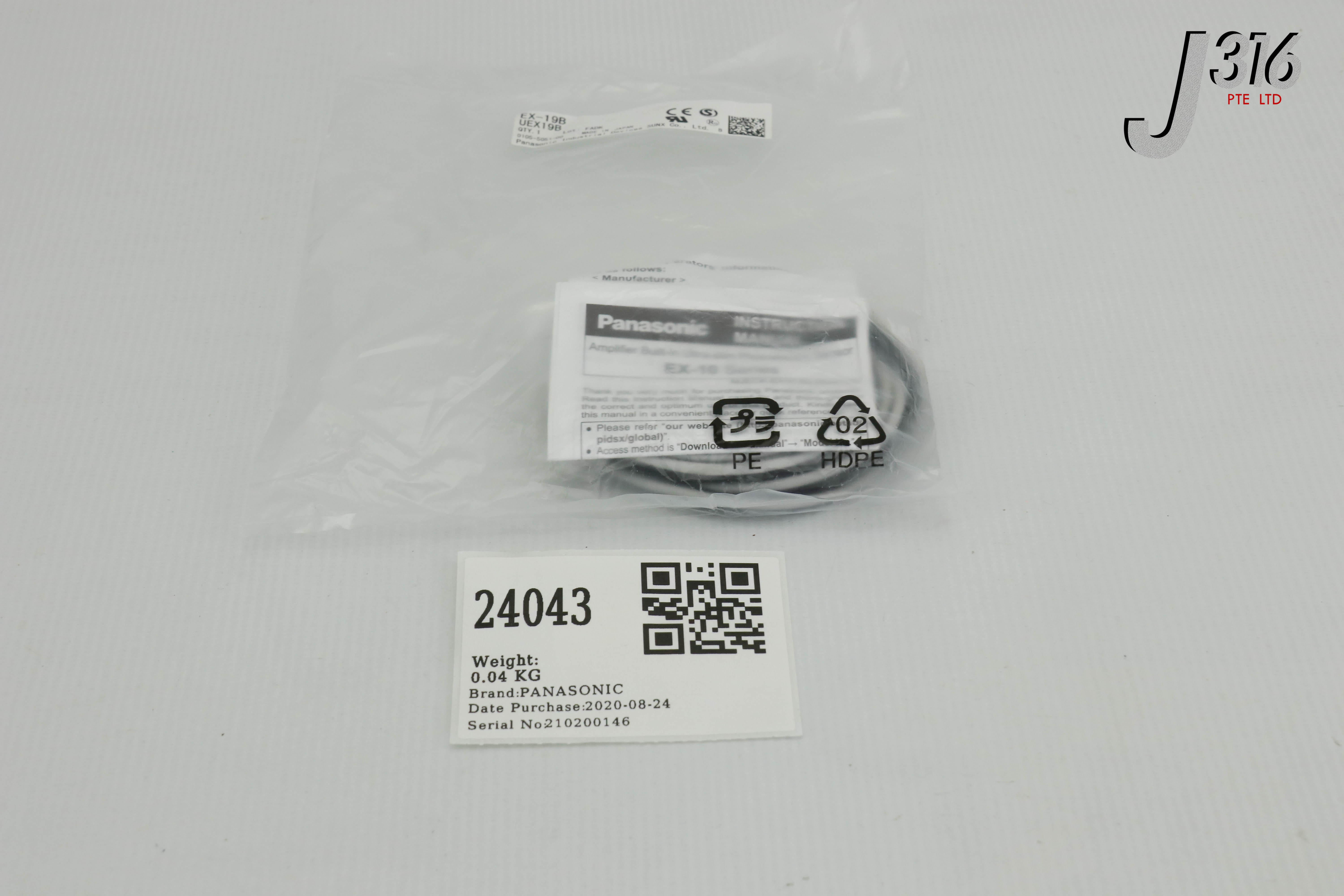 24043 PANASONIC EX-10 ULTRA-SLIM PHOTOELECTRIC SENSOR, UEX19B (NEW